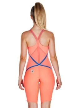 Speedo LZR Racer X Closedback Kneeskin - Siren Red / Beautiful Blue -Speedo Store 8 09753c370 c